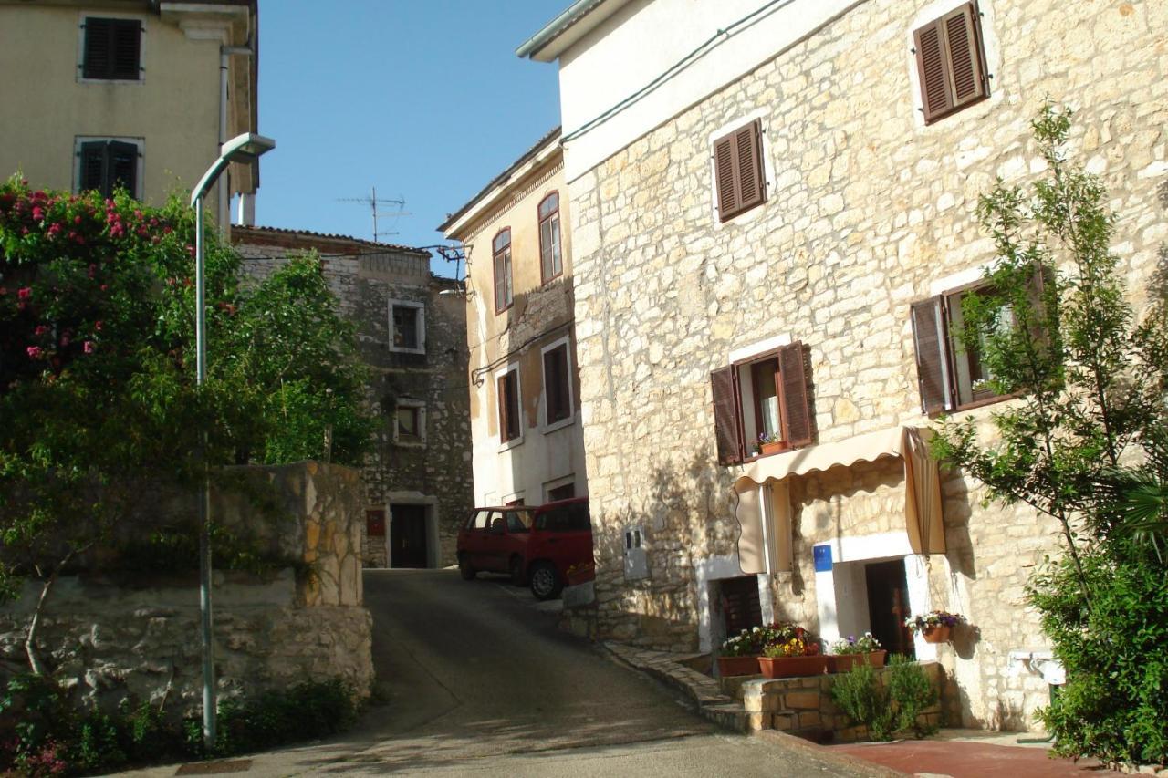 Maja Apartment Višnjan Exterior foto