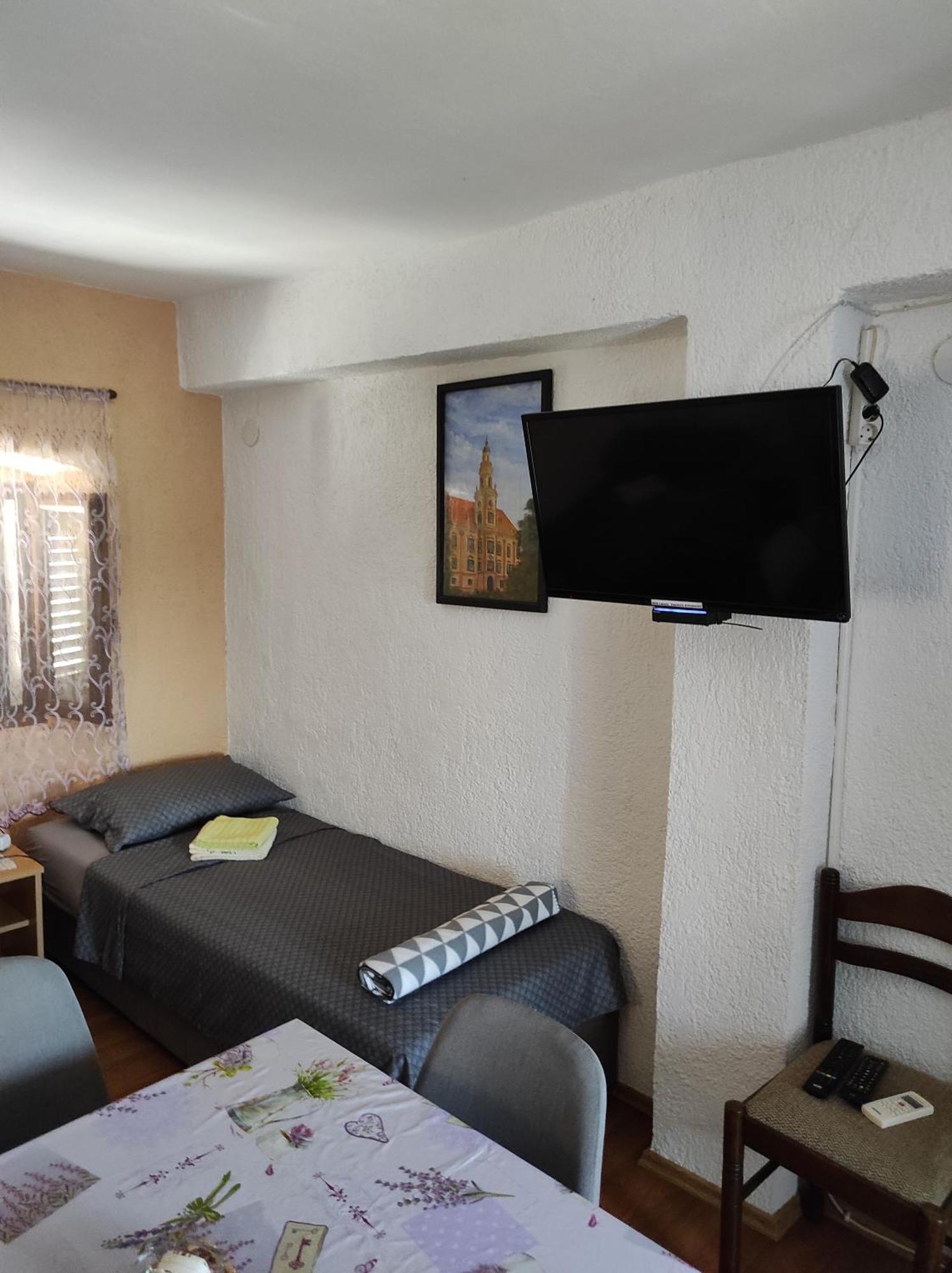 Maja Apartment Višnjan Quarto foto
